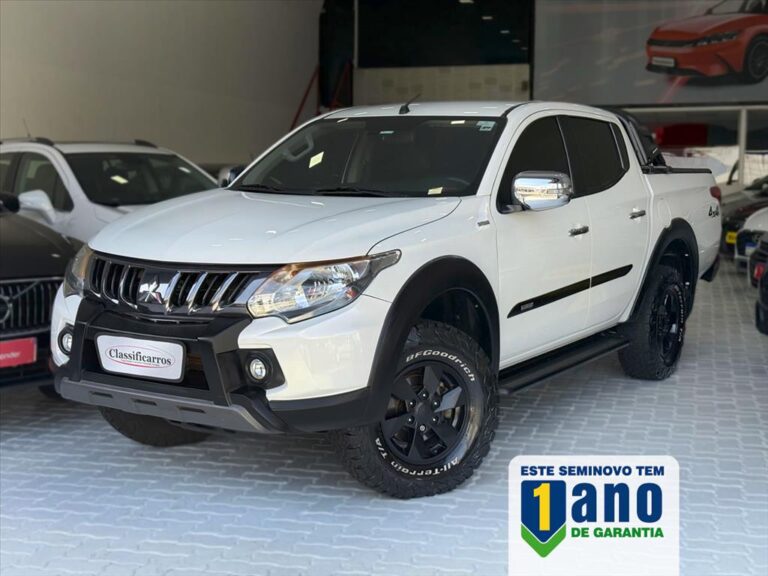 Mitsubishi L200 Triton – 2.4 16V TURBO DIESEL OUTDOOR HPE CD 4X4 AUTOMÁTICO