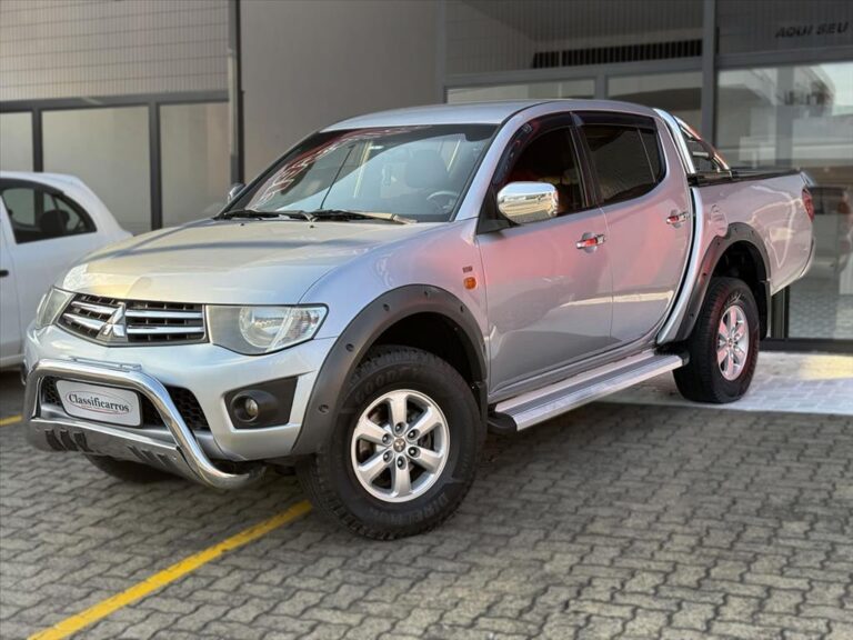 Mitsubishi L200 Triton – 3.2 GLS 4X4 CD 16V TURBO INTERCOLER DIESEL 4P MANUAL