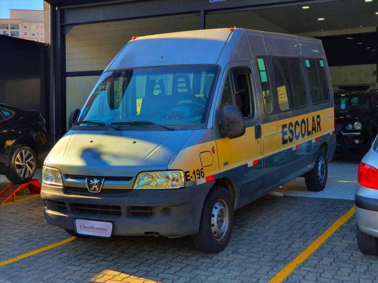 Peugeot Boxer – 2.3 HDI 350 FURGÃO LONGO TETO ELEVADO VL 8V DIESEL 3P MANUAL